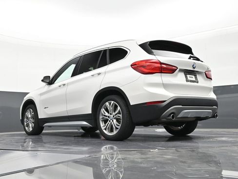 Used 2017 BMW X1 xDrive28i image 22