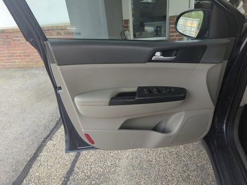 Used 2019 Kia Sportage LX image 12