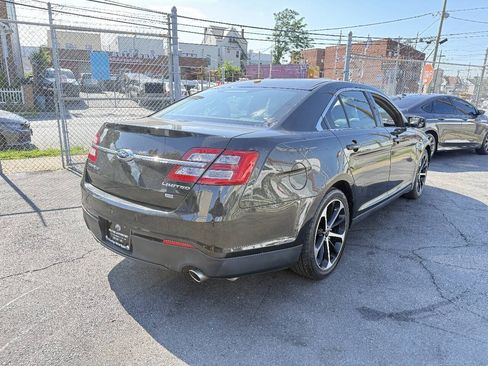 Used 2014 Ford Taurus Limited w/ Equipment Group 301A AWD/4WD image 6