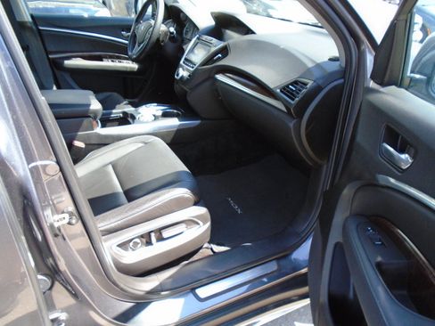 Used 2020 Acura MDX SH-AWD image 12