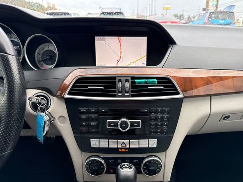 Used 2013 Mercedes-Benz C 300 4MATIC Sedan image 26
