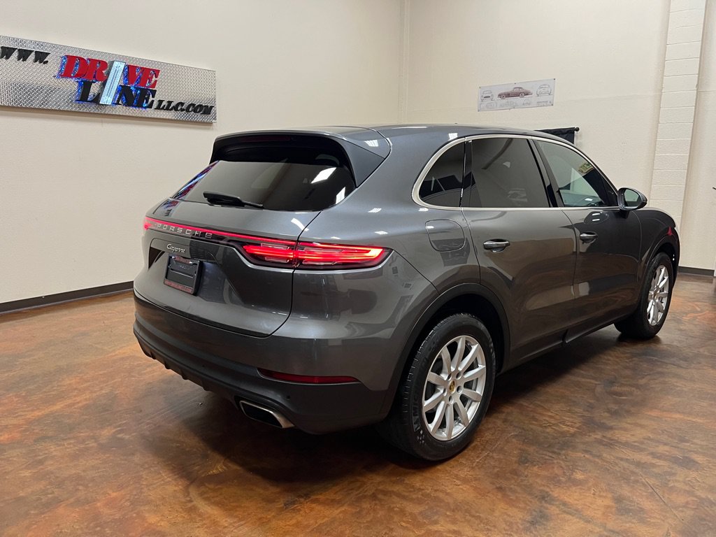 Used 2020 Porsche Cayenne AWD/4WD image 9