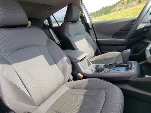 Used 2024 Subaru Crosstrek 2.0i Premium image 38