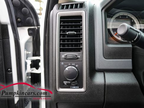 Used 2019 RAM 1500 Tradesman w/ Popular Equipment Group RWD image 19