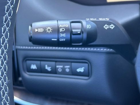 New 2026 Nissan Armada Platinum Reserve w/ Accent Package AWD/4WD image 34