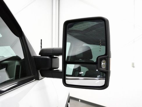 Used 2017 GMC Sierra 2500 Denali w/ Duramax Plus Package image 41