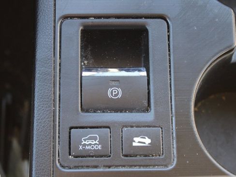 Used 2018 Subaru Outback 2.5i Limited image 31