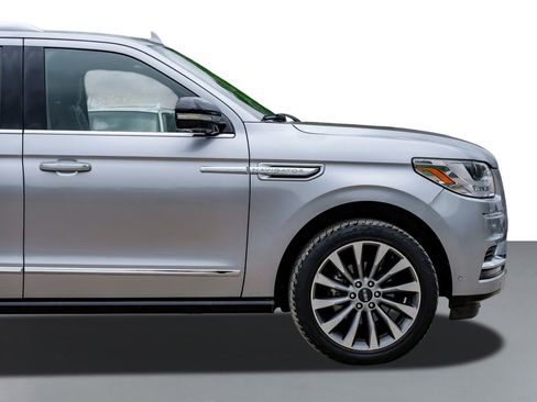 Used 2020 Lincoln Navigator L Reserve RWD image 7