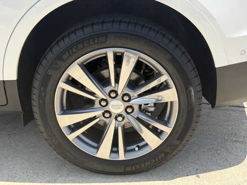 New 2026 Cadillac XT5 Premium Luxury FWD image 11