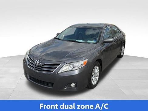 Used 2011 Toyota Camry XLE w/ XLE Extra-Value Pkg #2 FWD image 16
