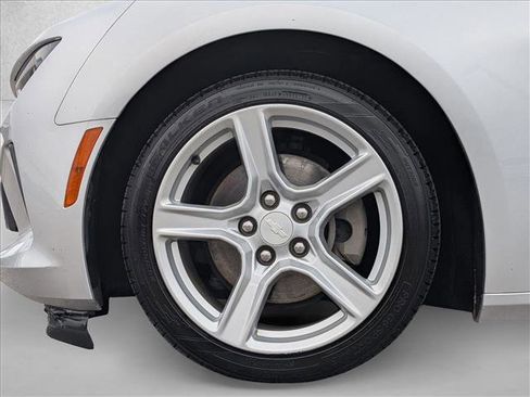 Used 2017 Chevrolet Camaro LT w/ Technology Package image 24