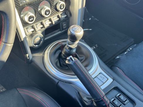 Used 2019 Subaru BRZ Limited w/ Performance Package image 18