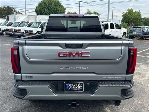 New 2026 GMC Sierra 2500 Denali w/ Denali Reserve Package AWD/4WD image 10