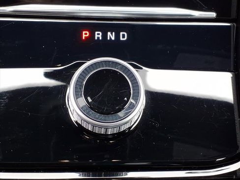 Used 2023 Jeep Grand Cherokee Altitude image 9