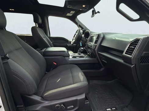 Used 2016 Ford F150 XLT w/ Equipment Group 302A Luxury image 16