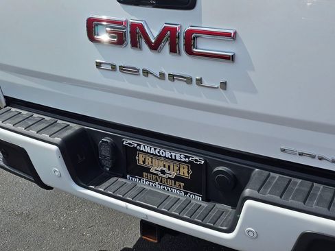 Used 2021 GMC Canyon Denali AWD/4WD image 14