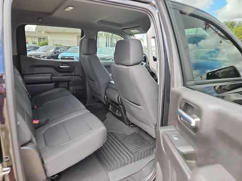 Used 2022 Chevrolet Silverado 1500 Custom w/ Safety Confidence Package RWD image 21