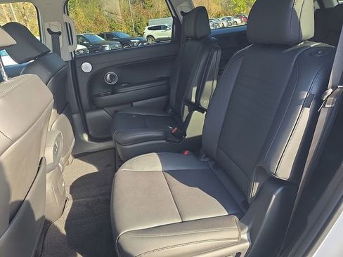 New 2026 Hyundai Palisade Limited FWD image 25