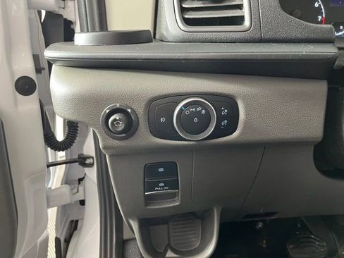 Used 2024 Ford Transit 250 Low Roof w/ Exterior Upgrade Package RWD image 18