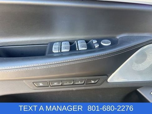 Used 2022 BMW 750i xDrive w/ Autobahn Package image 13