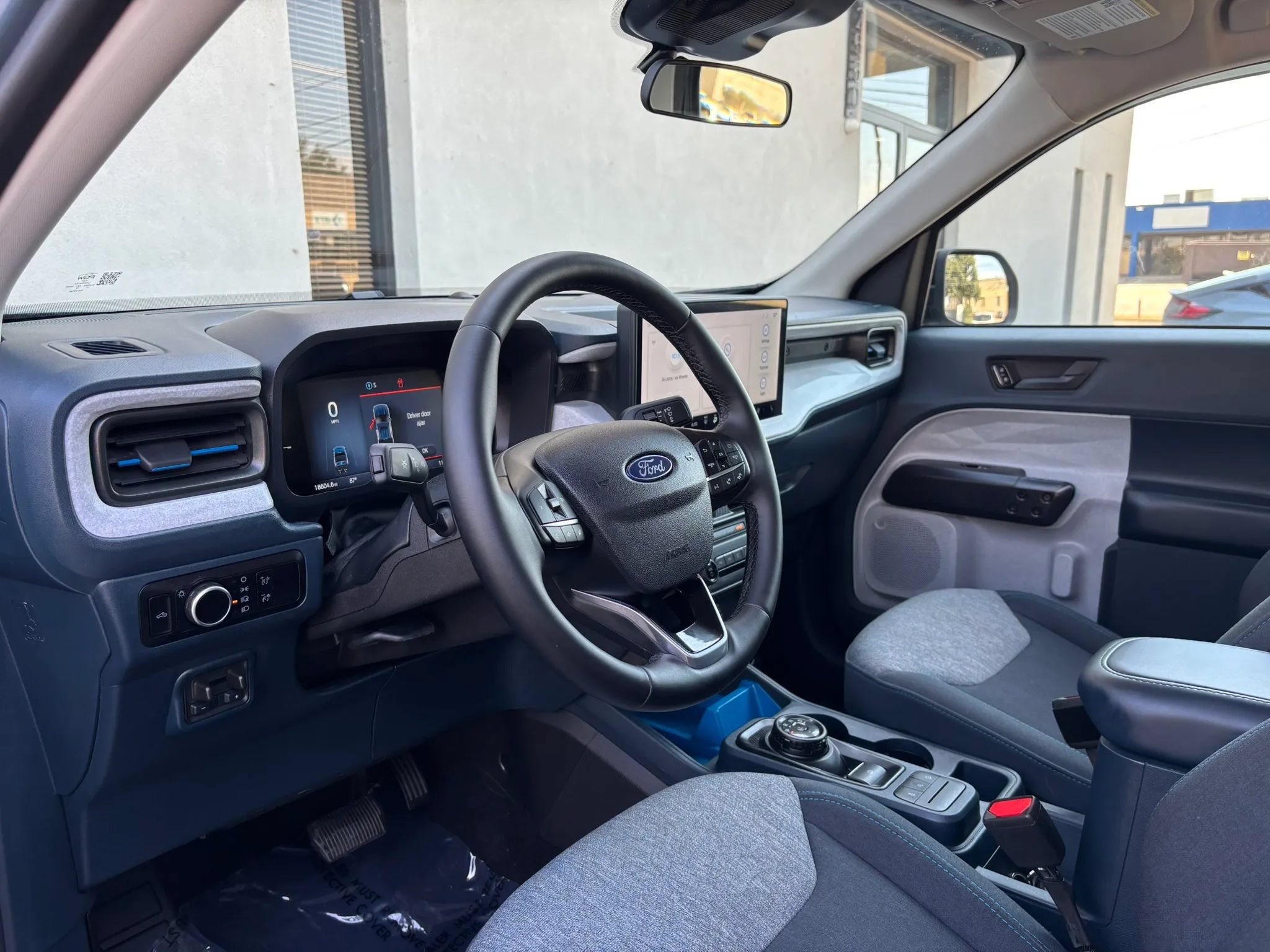 Used 2025 Ford Maverick XLT w/ XLT Luxury Package AWD/4WD image 19