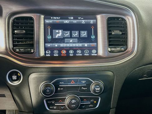 Used 2018 Dodge Charger SXT Plus w/ Blacktop Package image 15