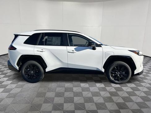 Used 2026 Toyota RAV4 SE AWD/4WD image 10