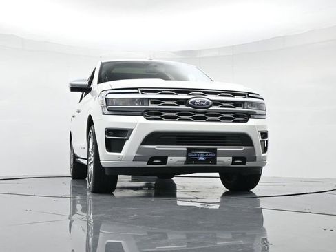 Used 2023 Ford Expedition Max Platinum image 35