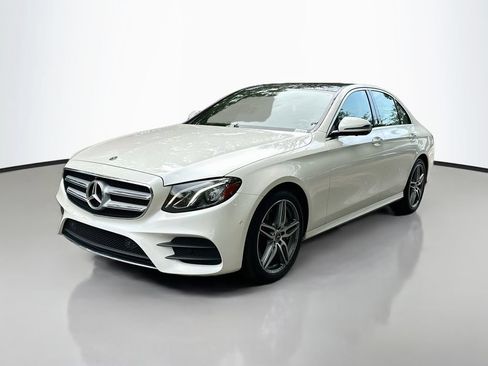 Used 2020 Mercedes-Benz E 450 4MATIC Sedan image 1