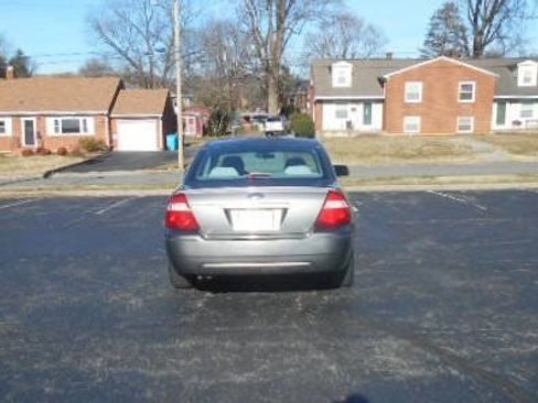 Used 2006 Ford Five Hundred SE image 7