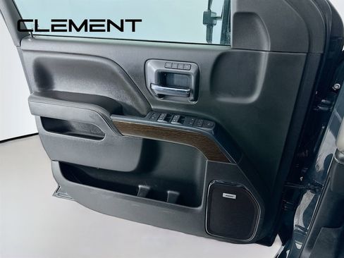 Used 2019 GMC Sierra 3500 Denali w/ Duramax Plus Package image 28