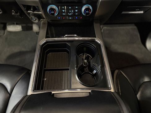Used 2021 Ford F250 Platinum image 18