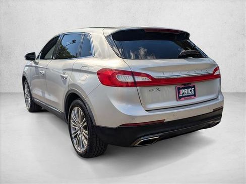 Used 2018 Lincoln MKX Reserve w/ Lincoln MKX Climate Package image 8