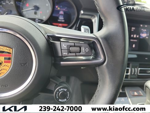 Used 2022 Porsche Macan S AWD/4WD image 29