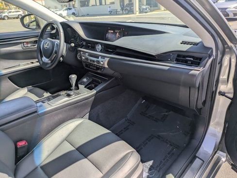 Used 2015 Lexus ES 350 FWD image 33