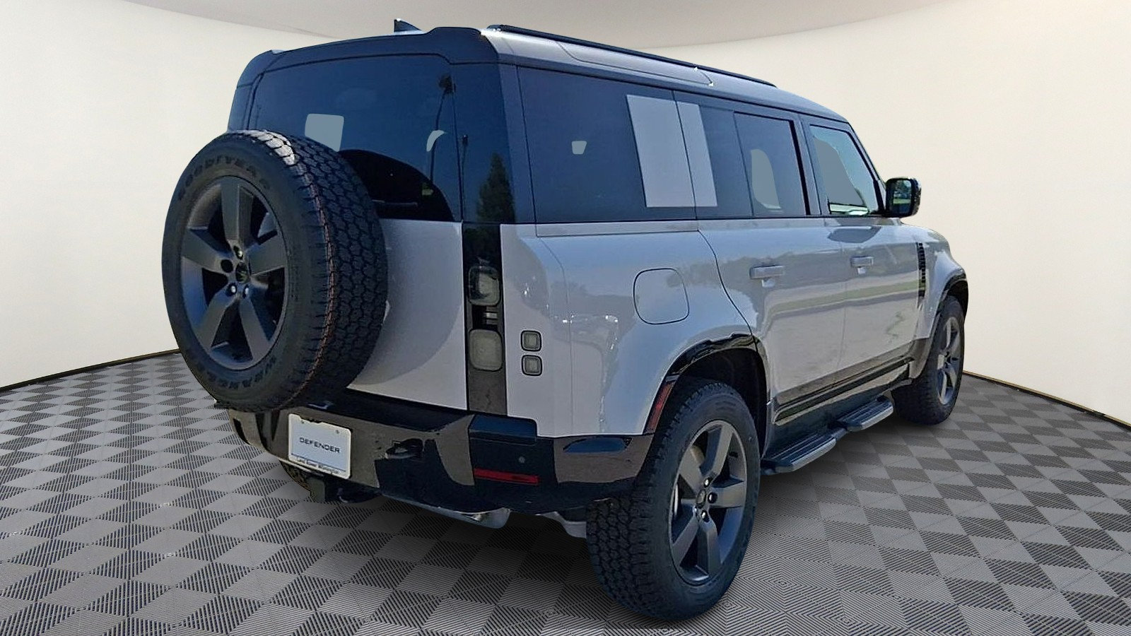 New 2026 Land Rover Defender 110 X-Dynamic SE AWD/4WD image 8