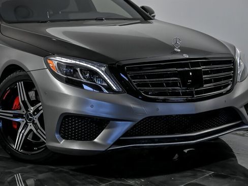 Used 2016 Mercedes-Benz S 63 AMG 4MATIC Sedan image 2