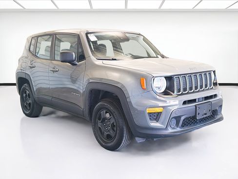 Used 2022 Jeep Renegade Sport image 3