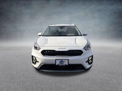 Used 2022 Kia Niro EX Premium image 9