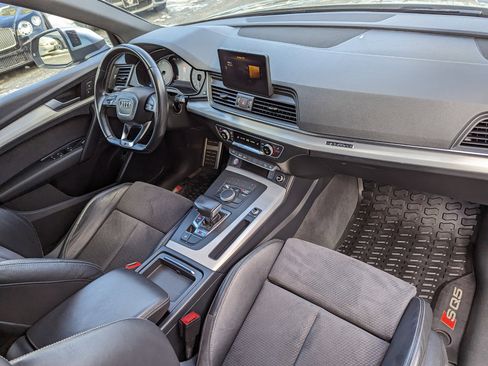 Used 2019 Audi SQ5 Premium image 30