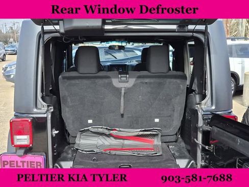 Used 2018 Jeep Wrangler Sport image 10