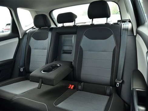 New 2025 Volkswagen Taos S image 21