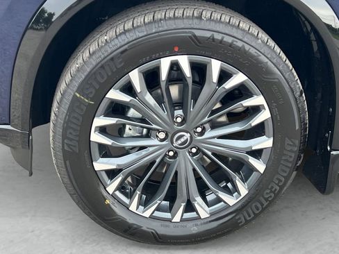 New 2026 Nissan Rogue Platinum AWD/4WD image 24