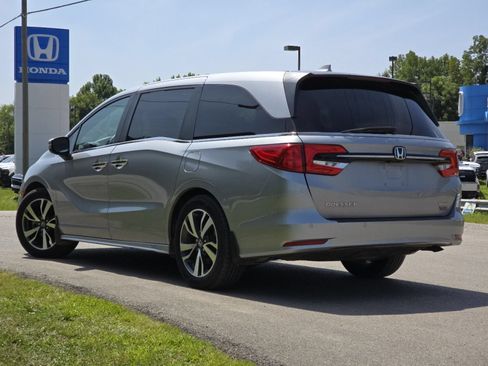 Used 2024 Honda Odyssey Touring image 17