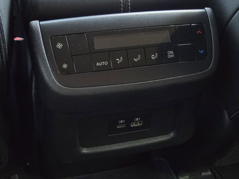 Certified 2023 Nissan Pathfinder SL image 15