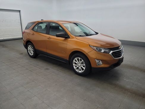 Used 2018 Chevrolet Equinox LS FWD image 11