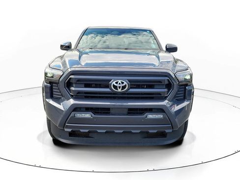 Used 2024 Toyota Tacoma SR5 w/ SR5 Upgrade Package image 2