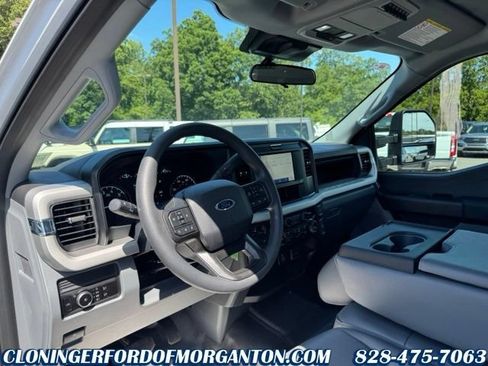 New 2026 Ford F250 XL w/ XL Chrome Package AWD/4WD image 30