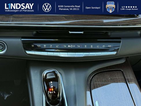 Used 2021 Cadillac Escalade Sport Platinum w/ LPO, ONYX Package image 15