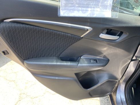 Used 2019 Honda Fit EX image 18